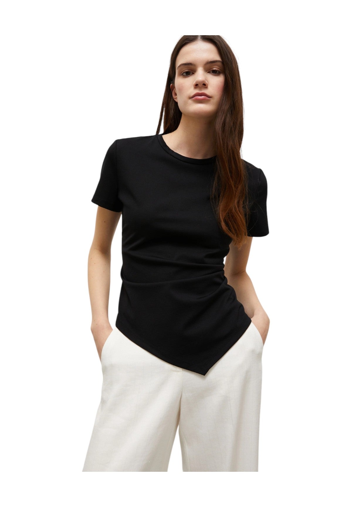 T-Shirt A Maniche Corte Curvato Nero