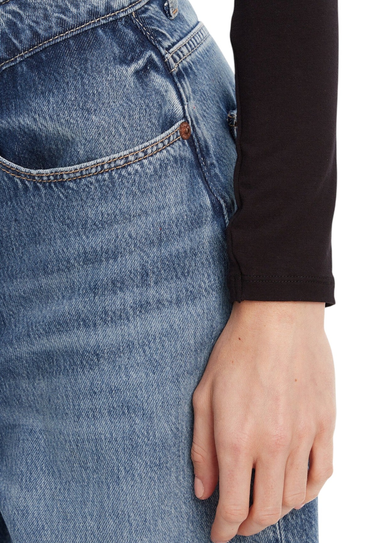 T-shirt a Maniche Lunghe Neva W5YP05 Jet Black A996