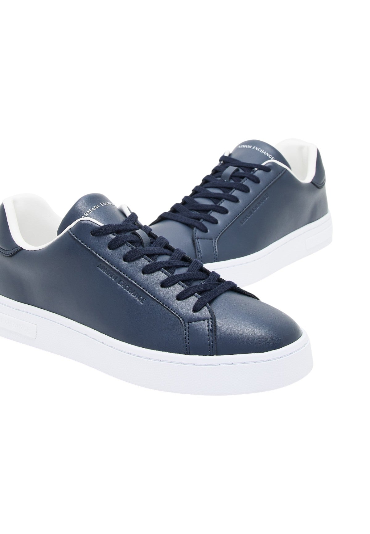 Sneakers XM000141 Salute