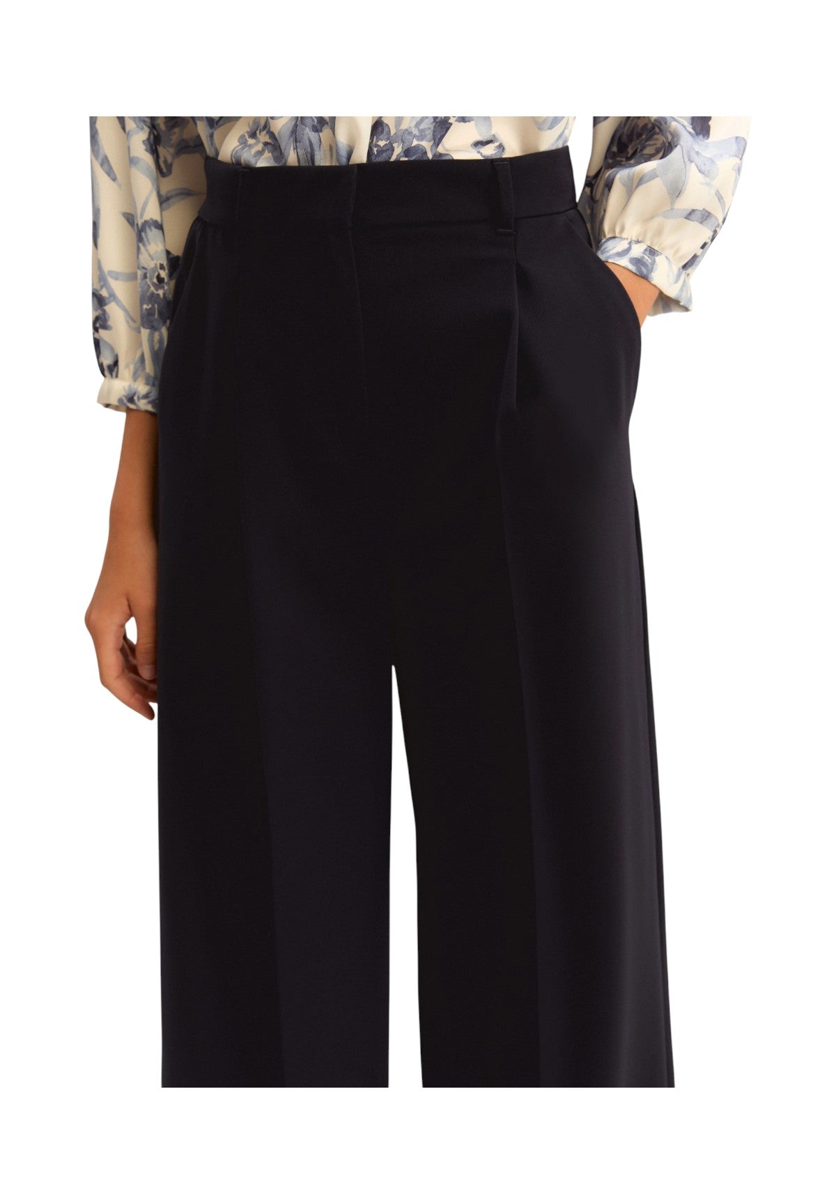 Pantaloni 2615131171200 EMMASSENZI Blu