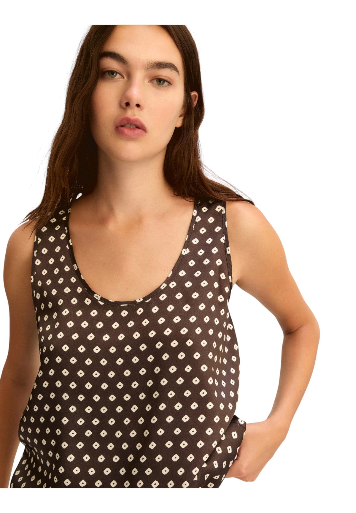 Top 2615161021200 EMMCRESTA Kaki