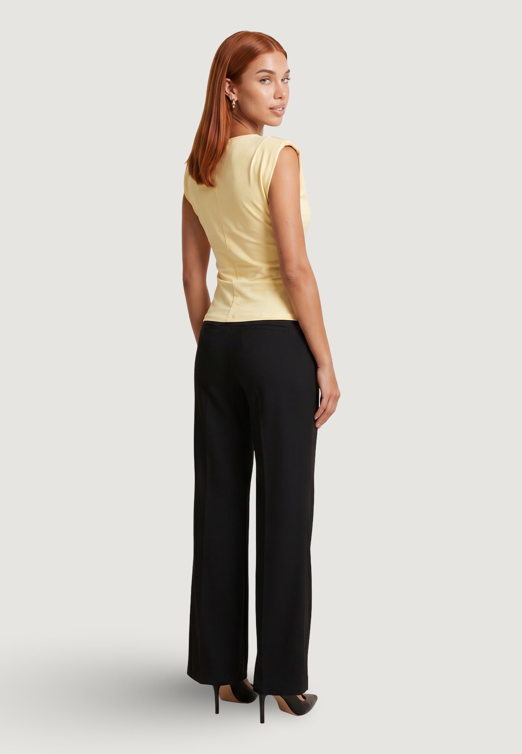 Top t-shirt con spallina 17198-2 Giallino