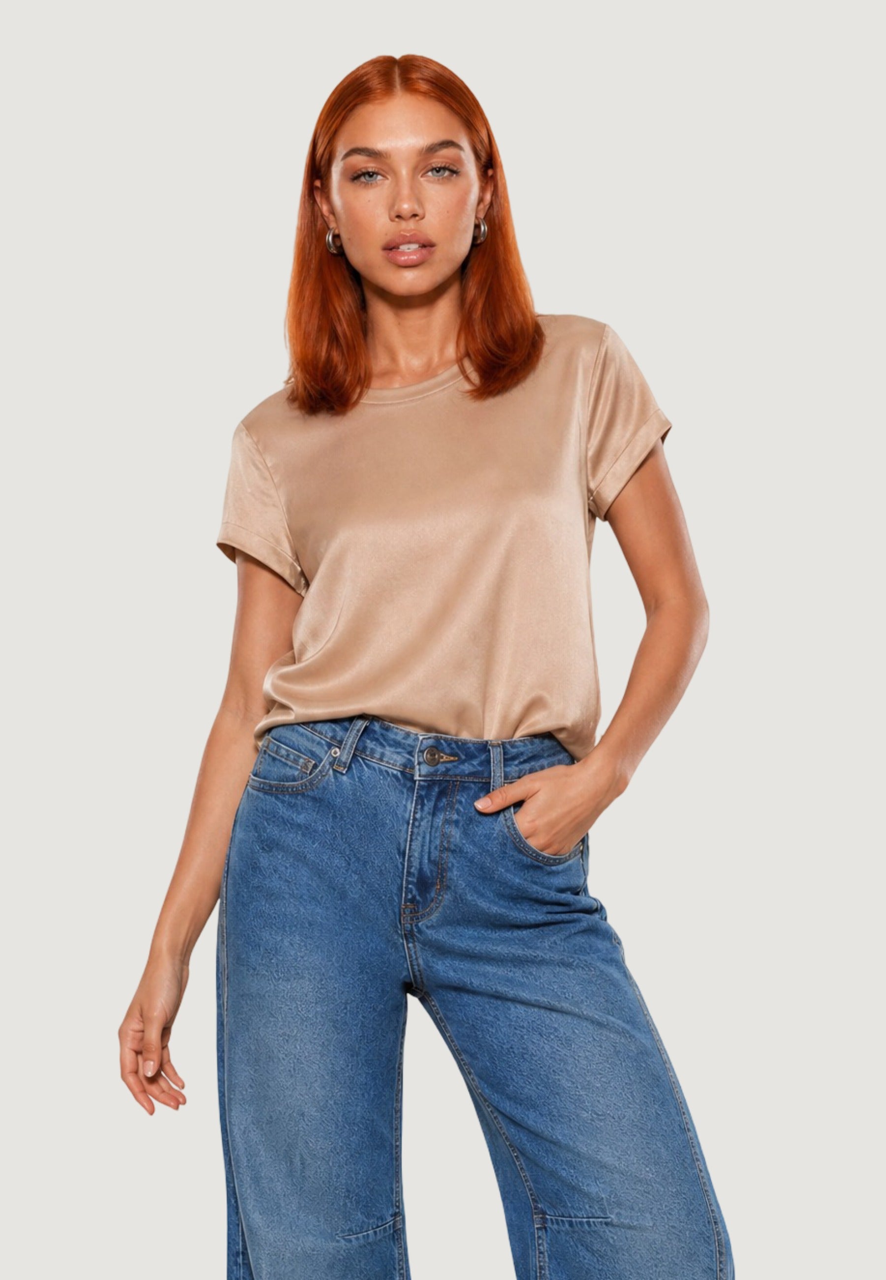 T-shirt a Maniche Corte t-shirt raso elasticizzato 1951V39-2 Burro