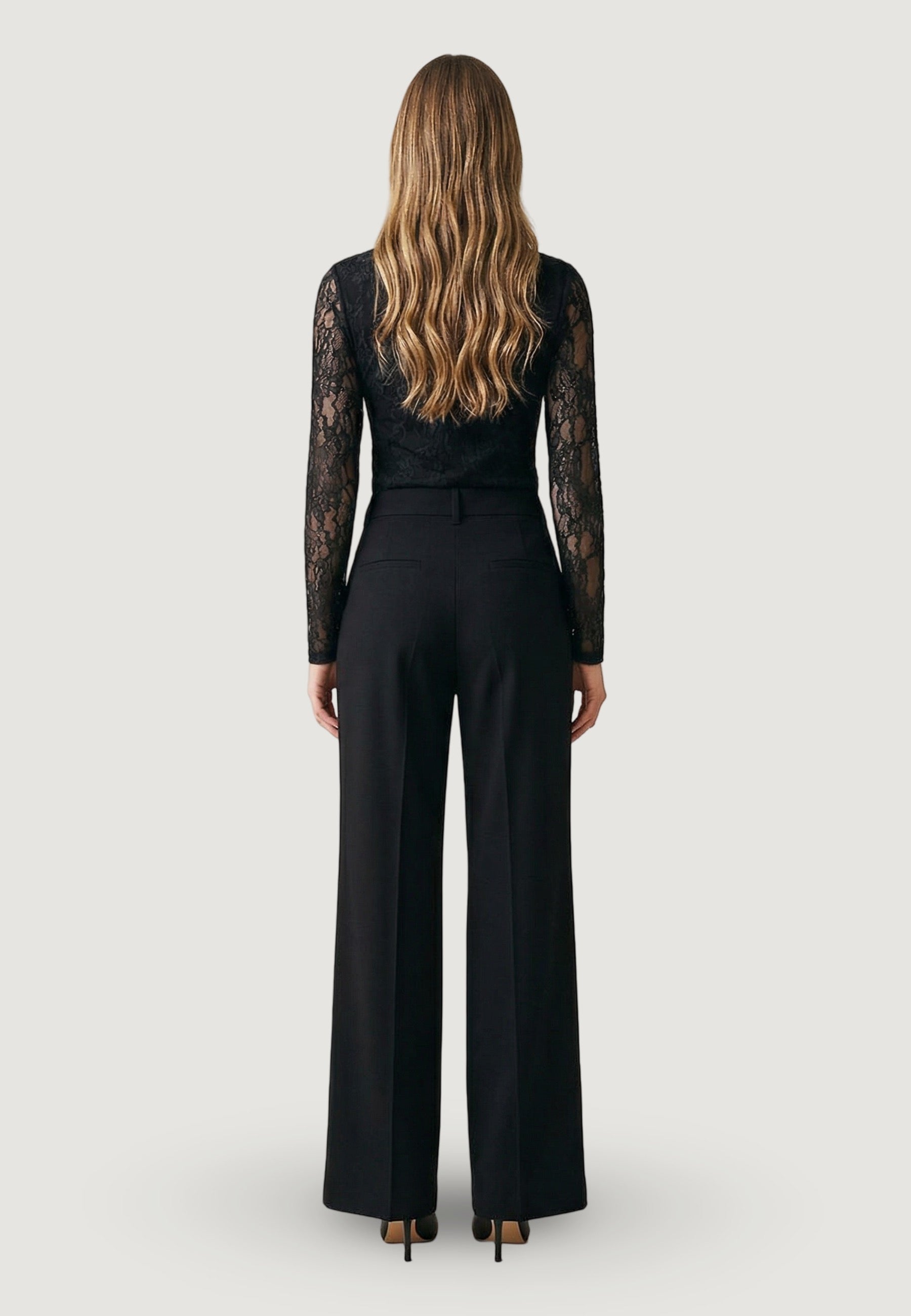Maglia top pizzo foderato 24327/ML Nero
