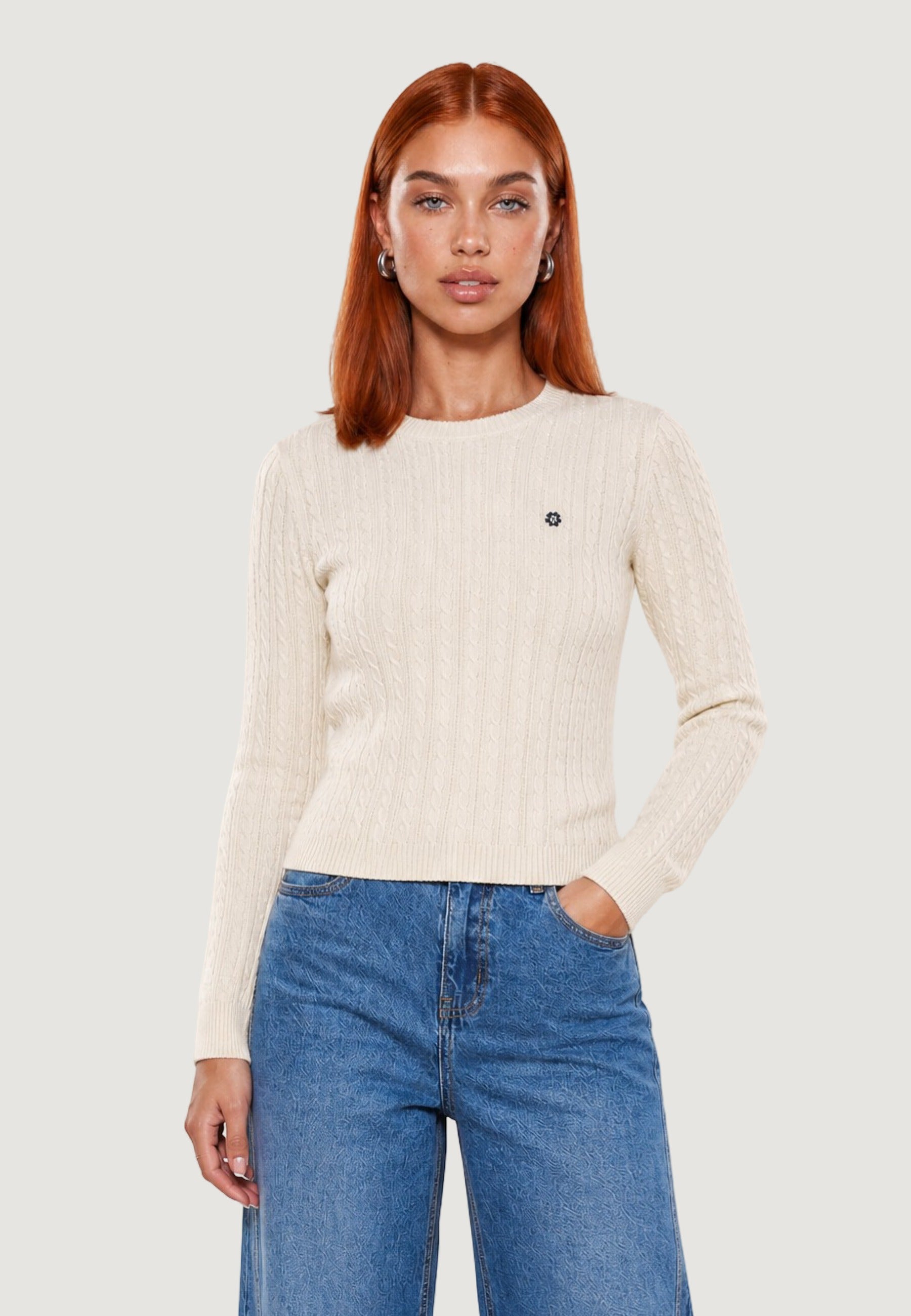 Maglione Girocollo giro treccia + ricamo fiore 26234 Panna
