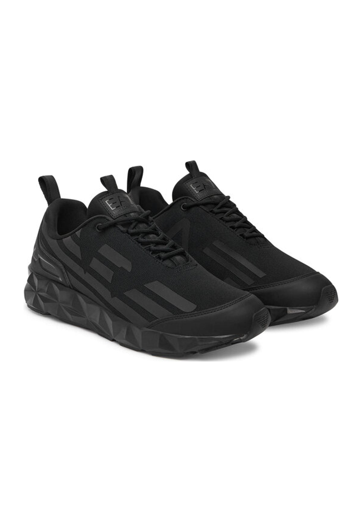Sneakers X8X217 Triple Black