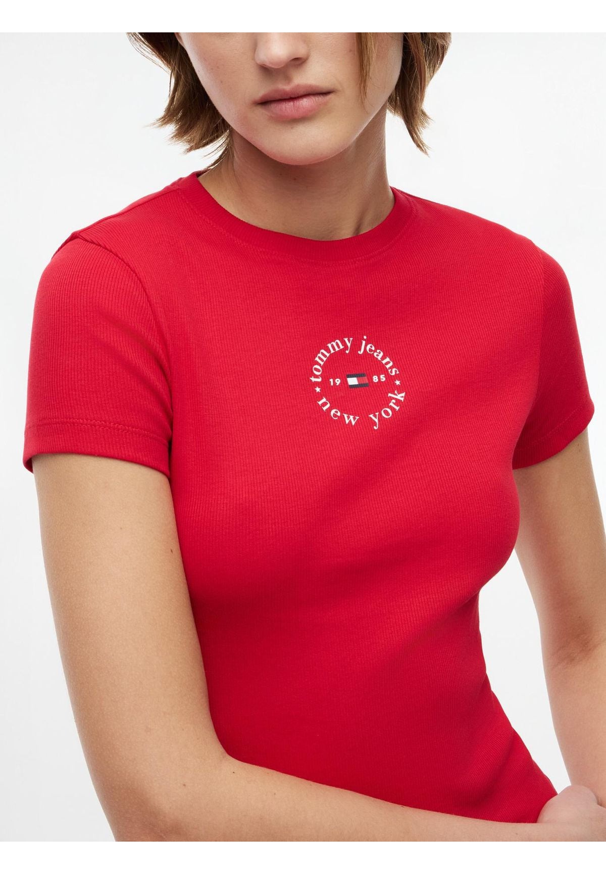 T-shirt a Maniche Corte Tjw Slim Ess Logo2 R DW0DW22807 Amaryllis Red