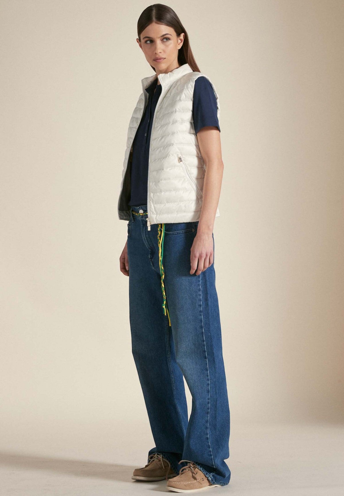 Sleeveless Vest Paprika Whisper White