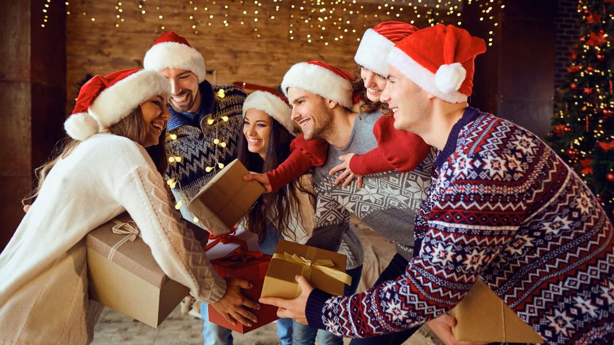 Idee Regalo Chic sotto i 25€: Accessori di Moda per Sorprendere