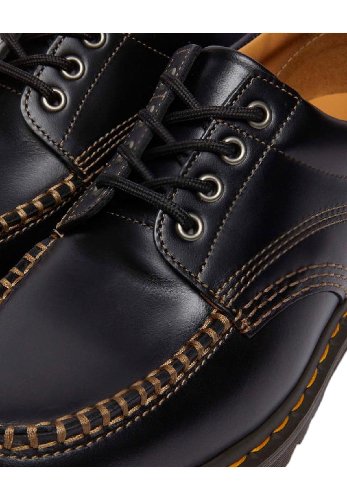 Stringate Lowell 31816001 Black Analine