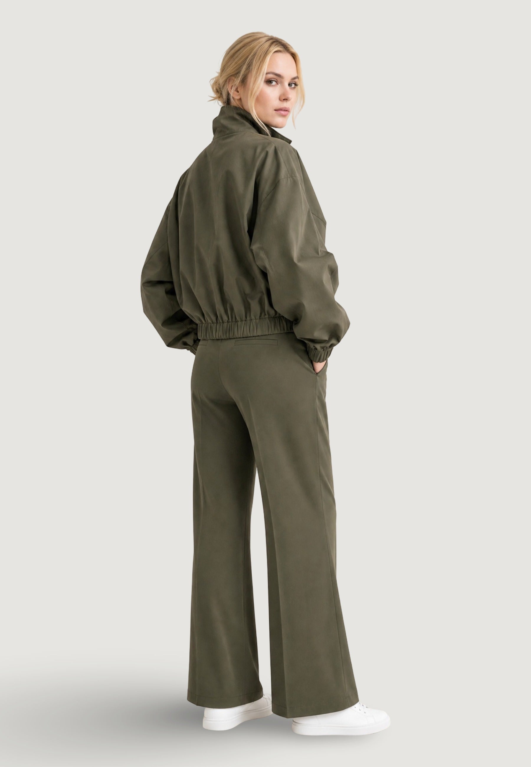 Giubbotto Bomber bomber con tasche 41768 Militare