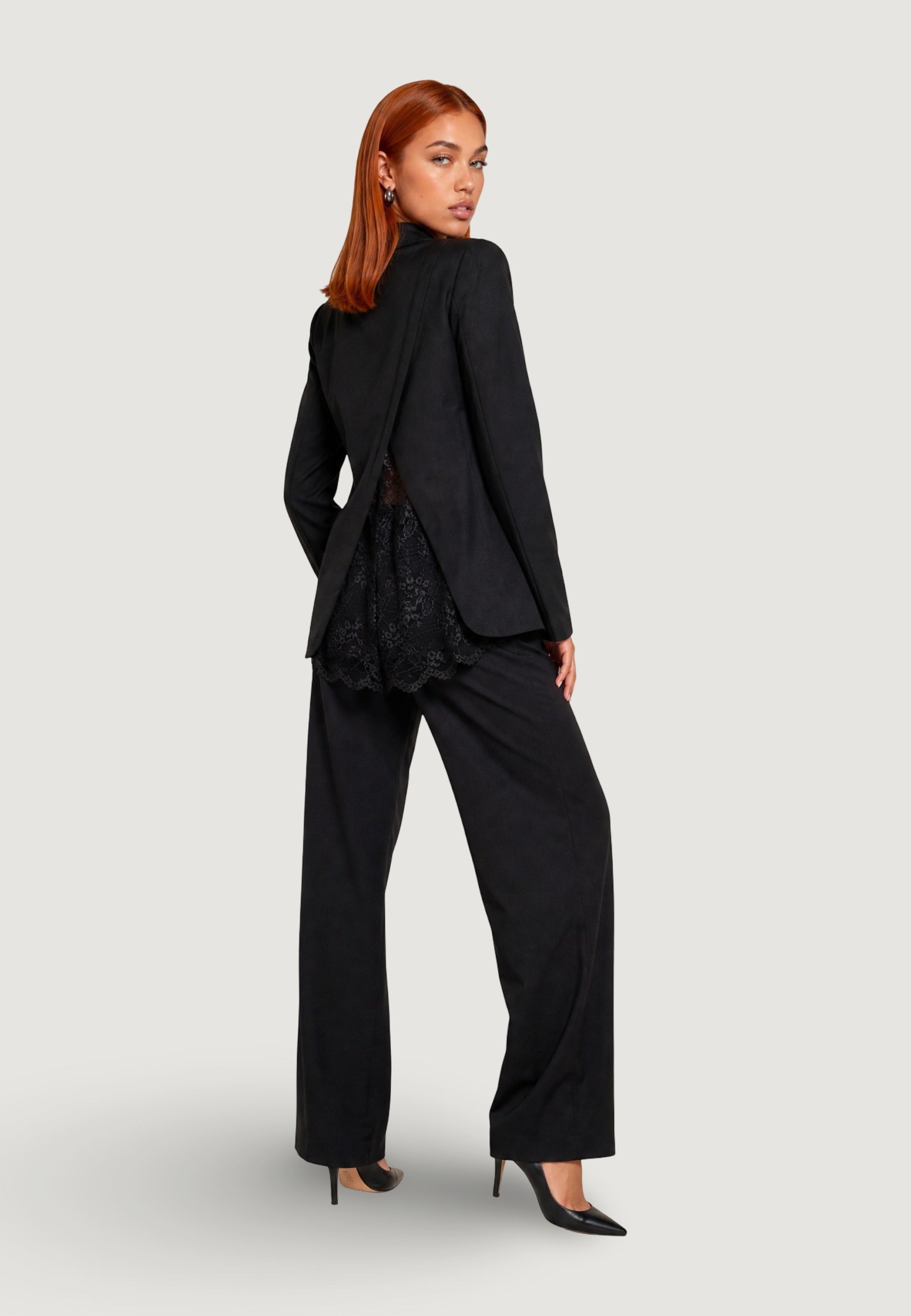 Giacca giacca slim con pizzo PE26063 Nero