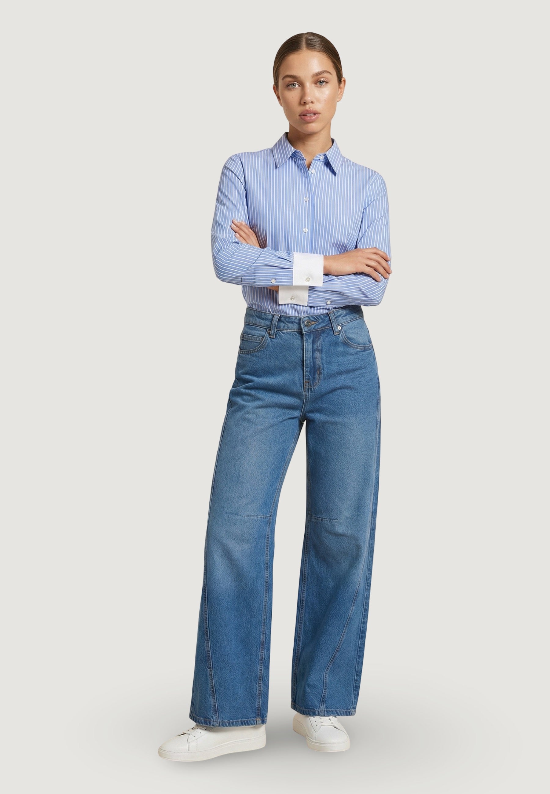 Camicia a Maniche Lunghe camicia con polsini in contrasto PE26072 Celeste