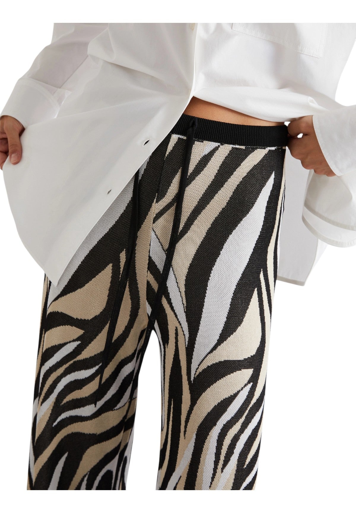Pantaloni 2613331014200 MLSNEMBI Nero