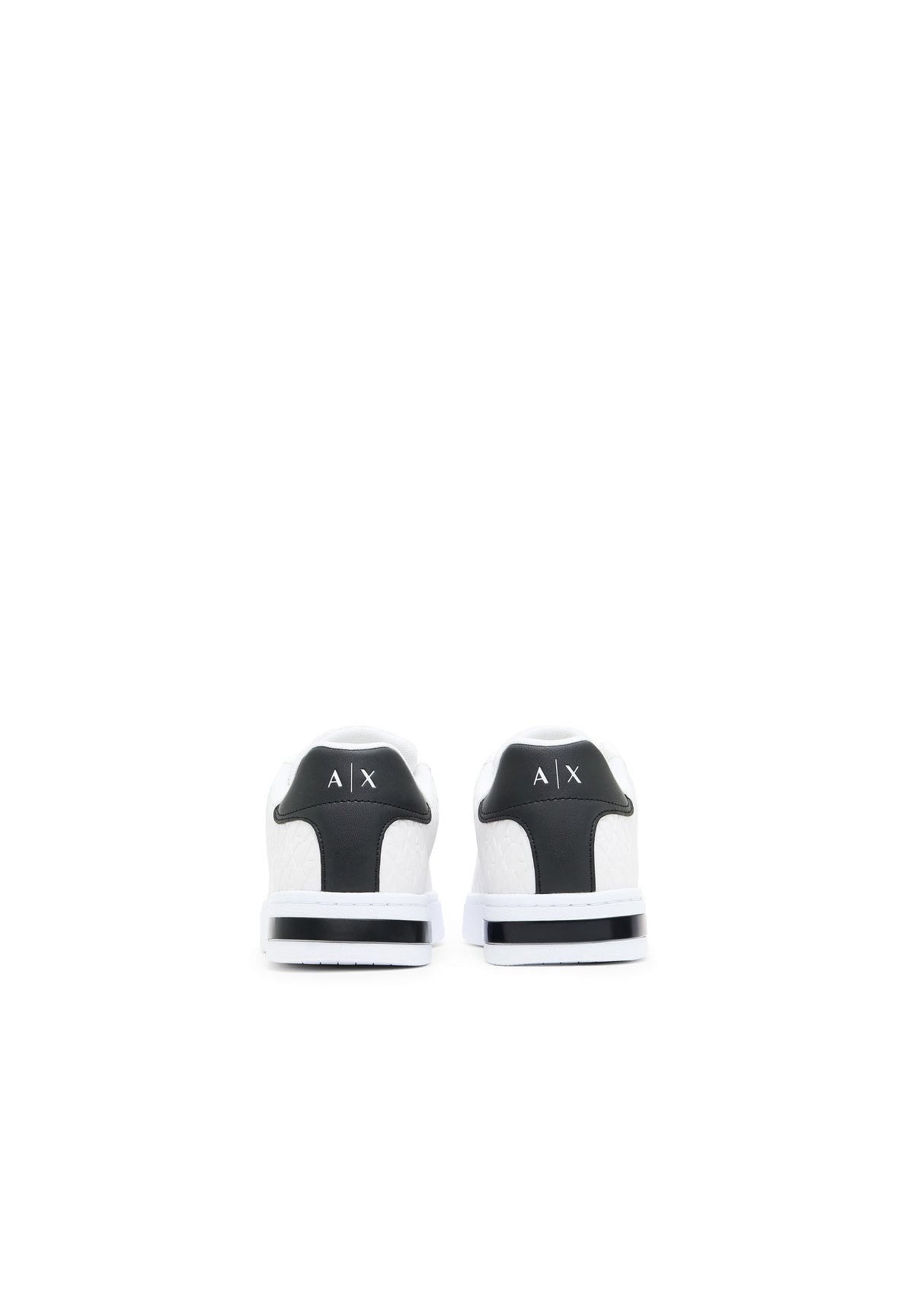 Sneakers XM000140 Optic White, Black