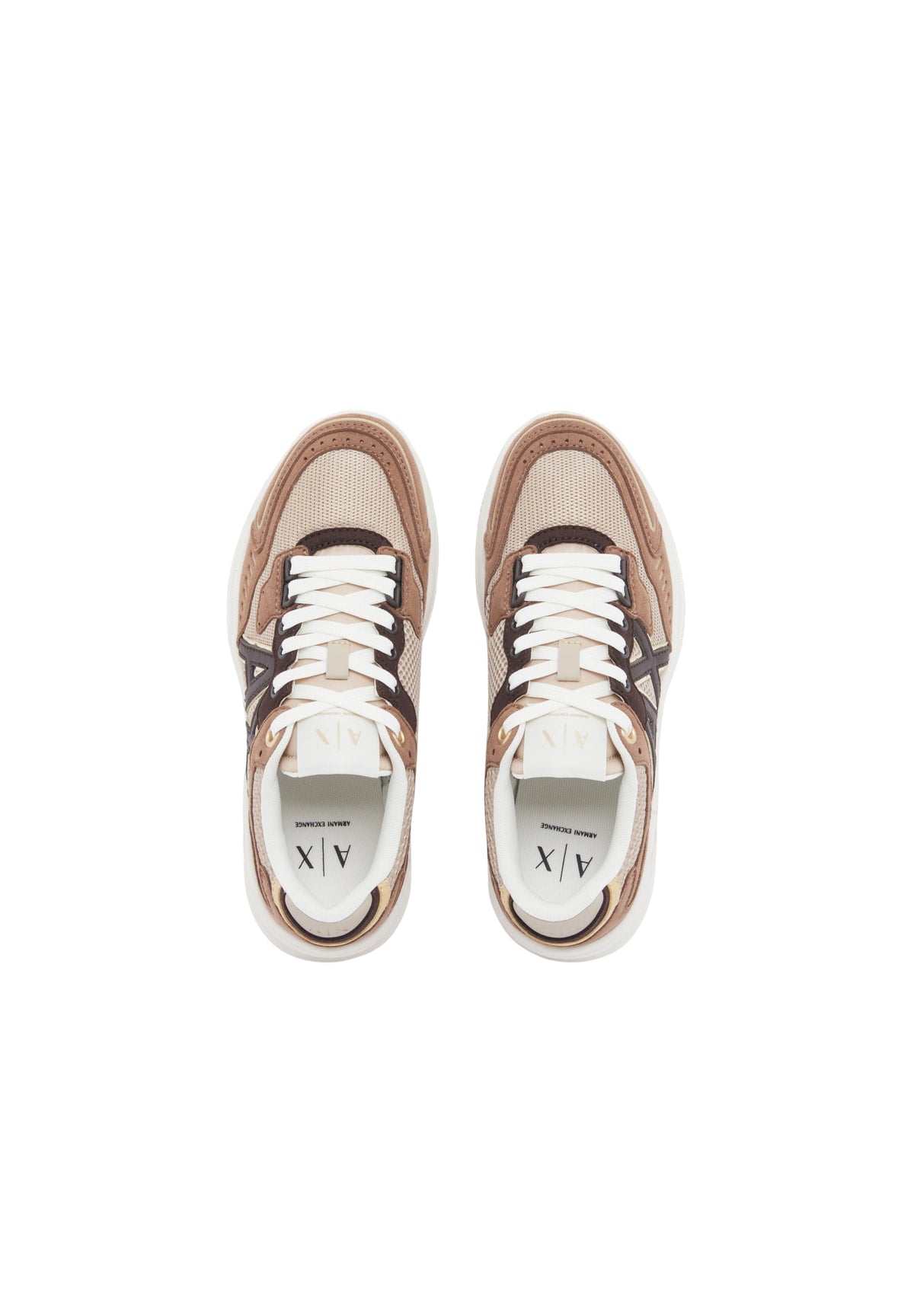 Sneakers Marionette, Antagonis