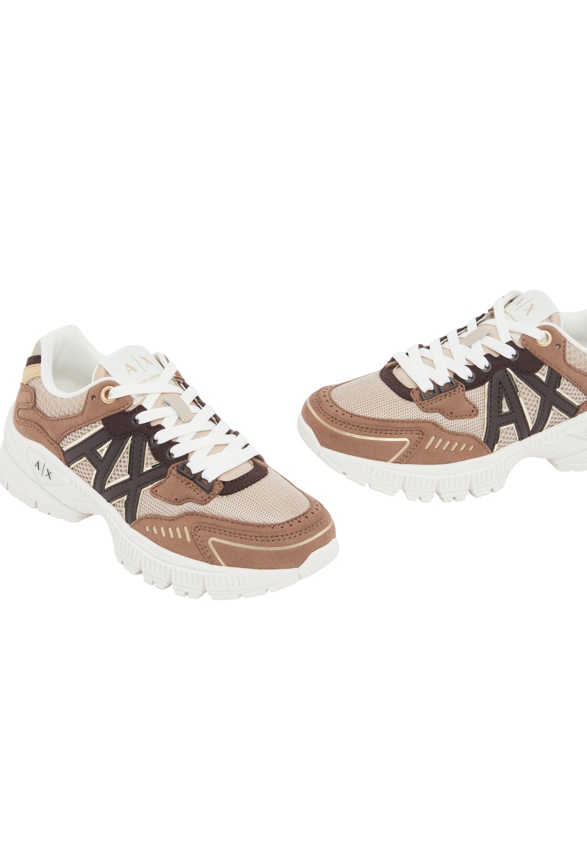 Sneakers Marionette, Antagonis