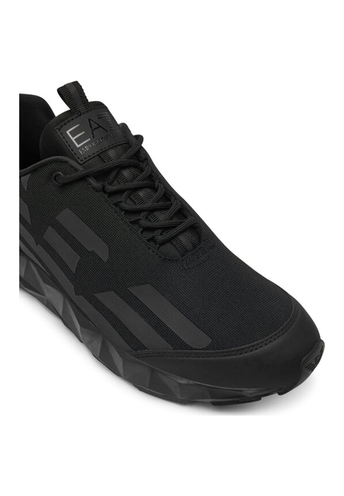 Sneakers X8X217 Triple Black