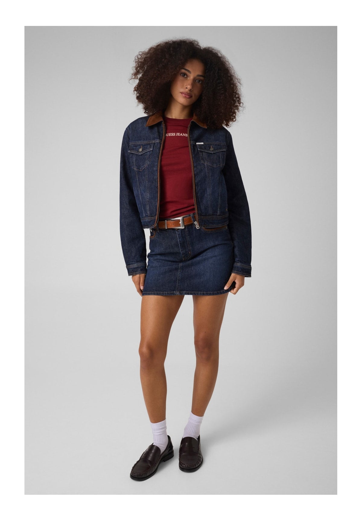 Giubbino di Jeans Gj Boxy Padded Zip T W6BN02 Gj Dark Suede Detail