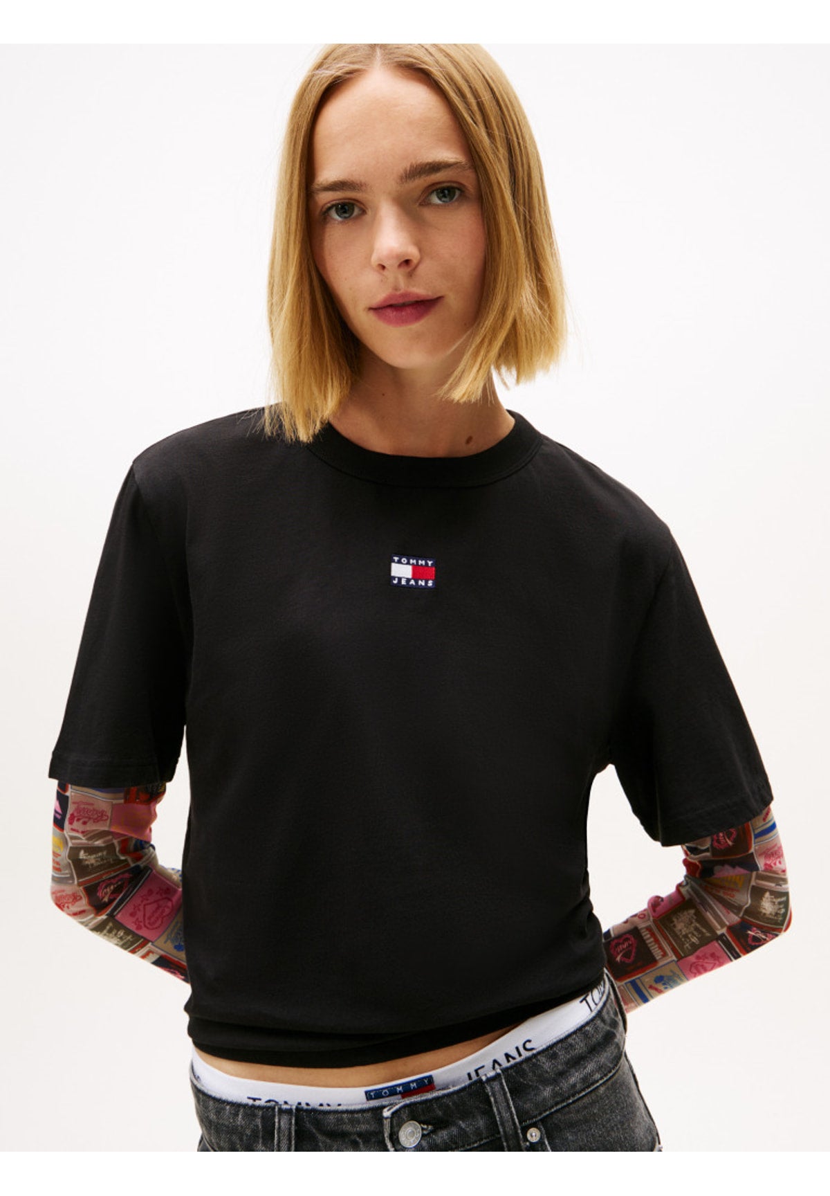 T-shirt a Maniche Corte Tjw Bxy Badge Tee Ex DW0DW22202 Black
