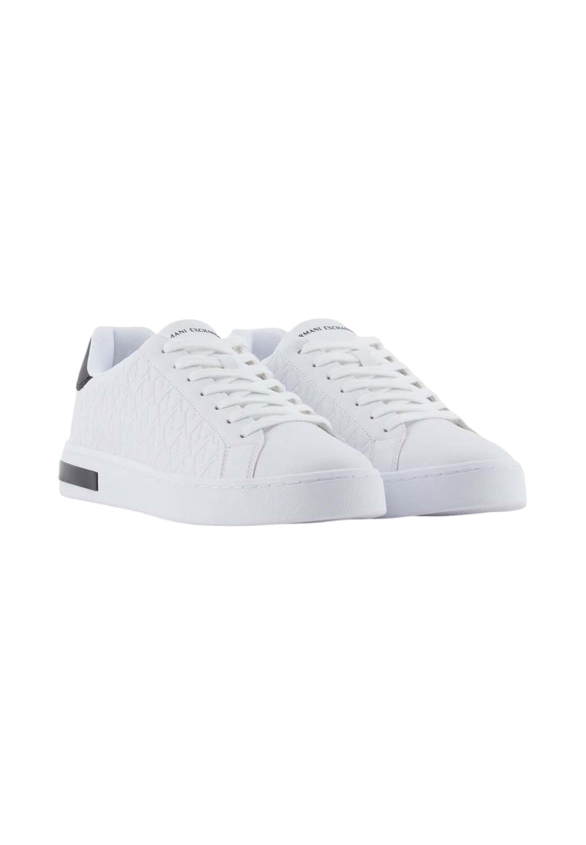 Sneakers XM000140 Optic White, Black