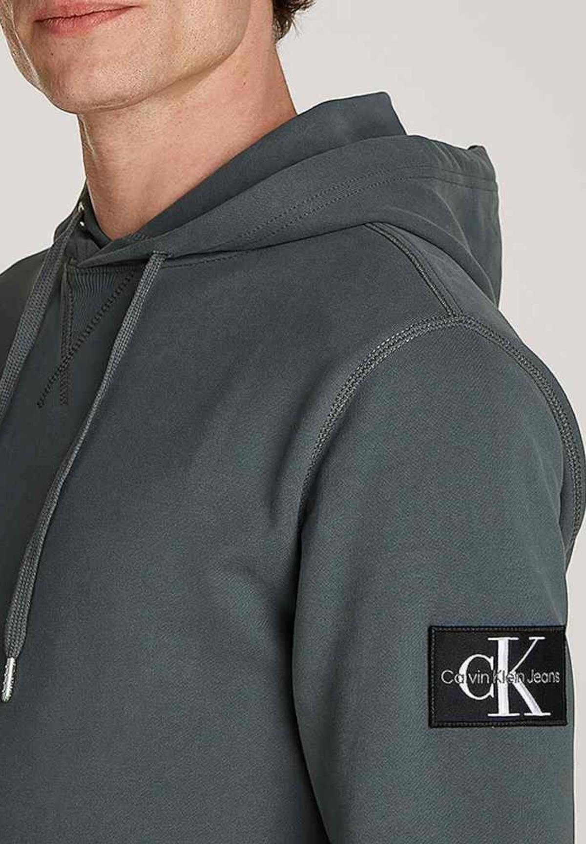 Felpa Pullover con Cappuccio Badge Hoodie J30J323430 Endless Grey