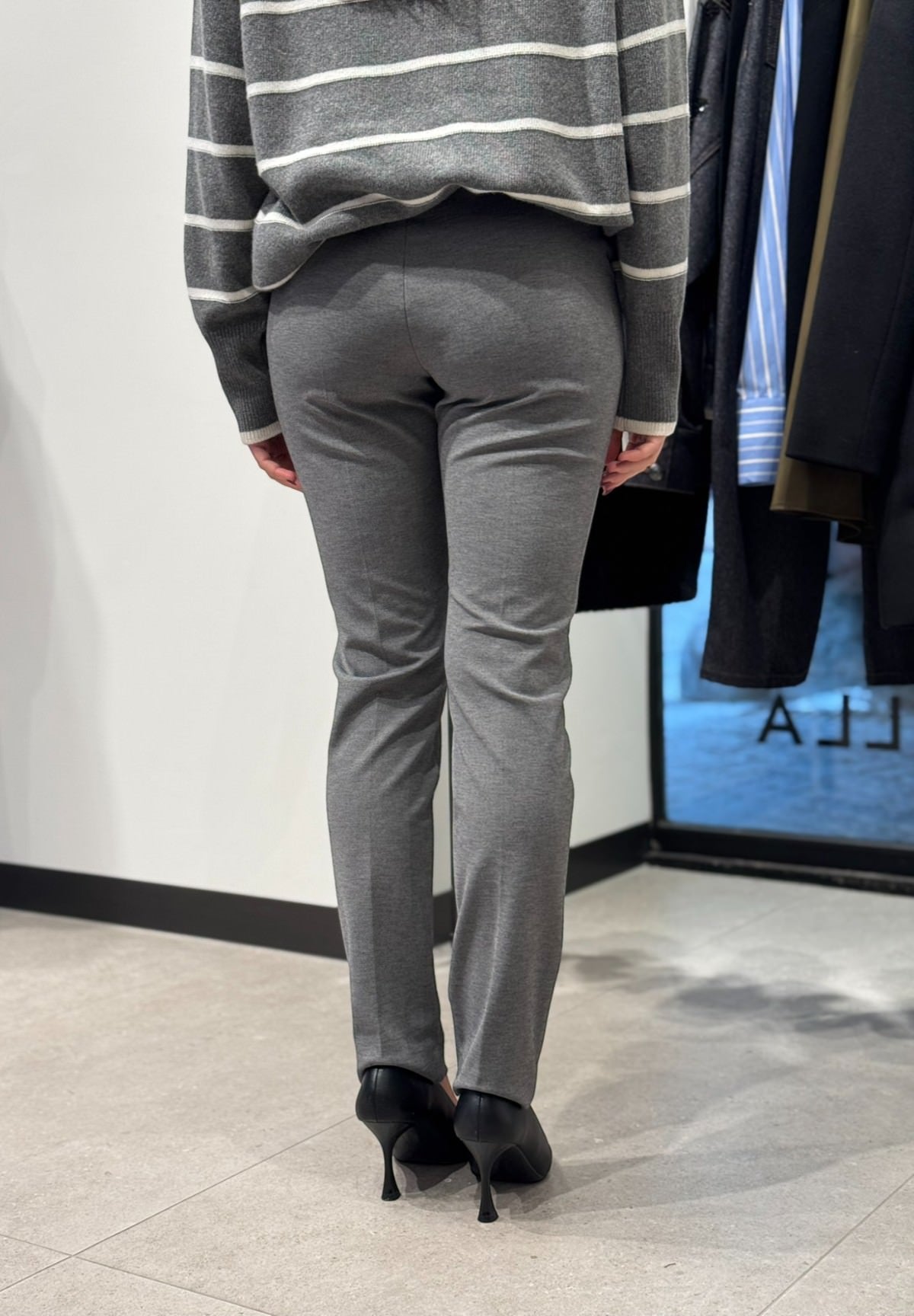 Pantaloni 2425786021200 PIA Grigio chiaro