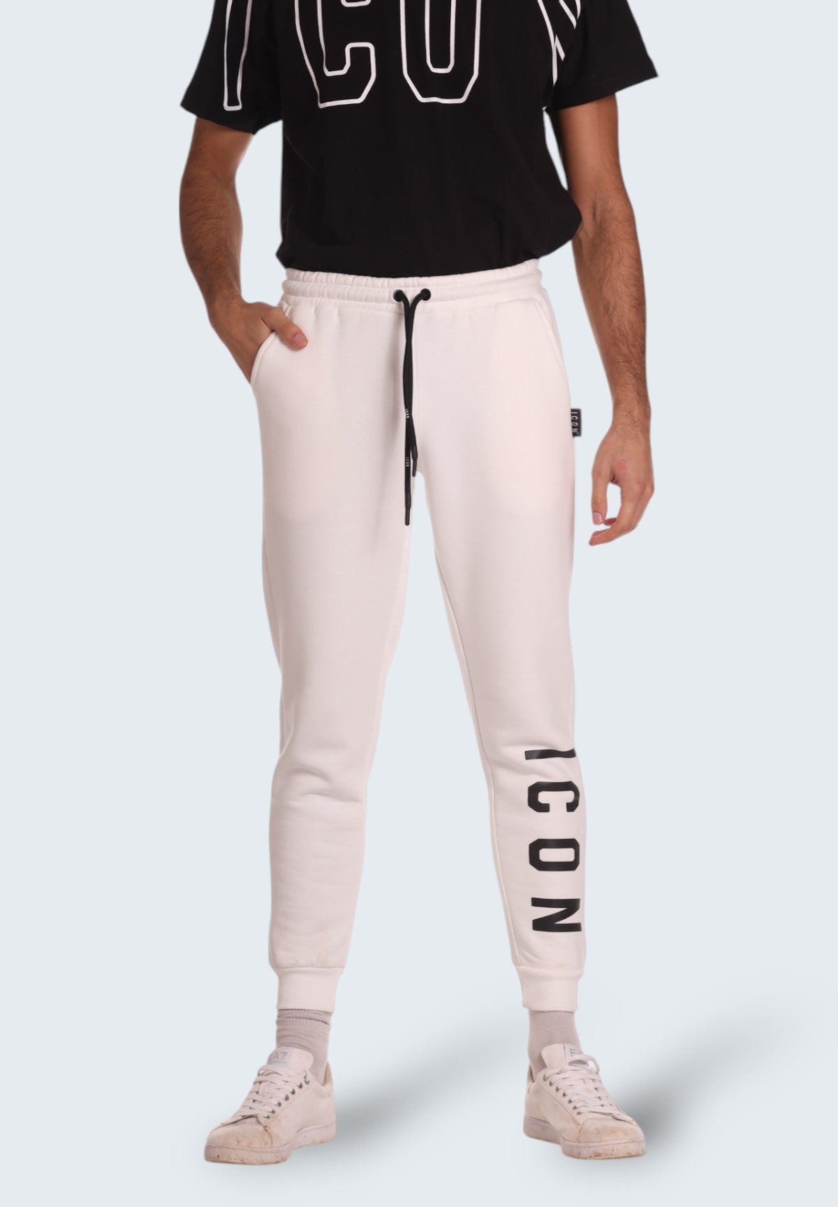 Pantaloni Tuta Jogger Con Logo Grande IU9024P Off White