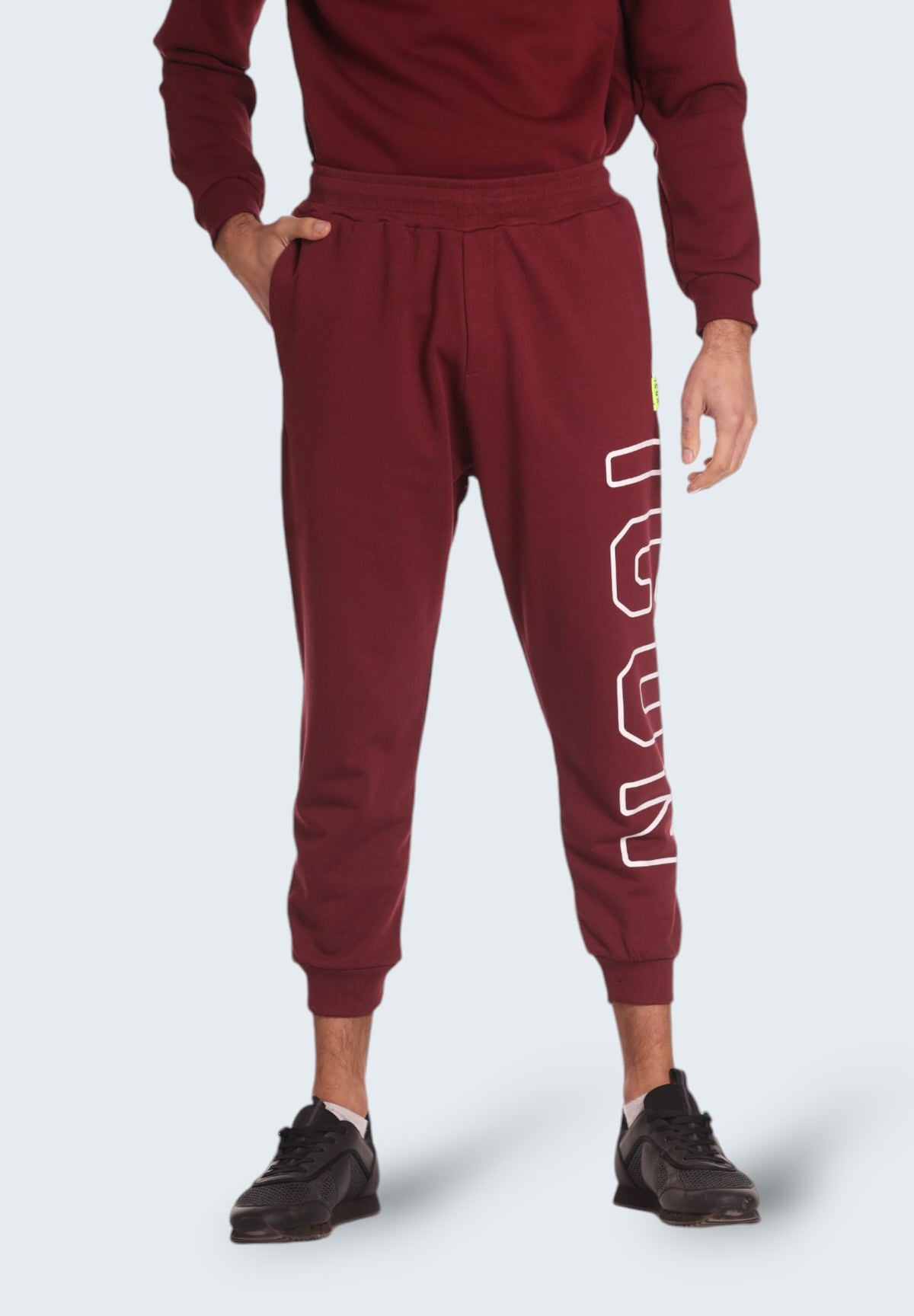 Pantaloni Tuta Jogger Con Stampa Laterale IU9137P Bordeaux