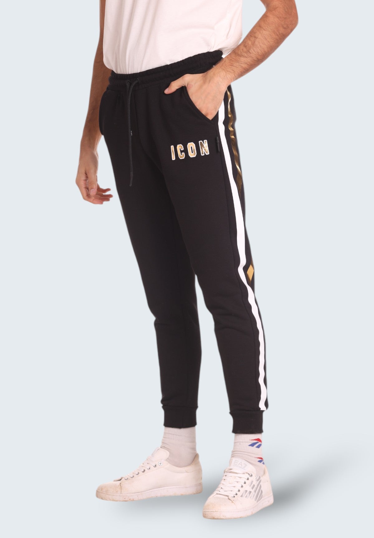 Pantaloni Tuta Jogger In Felpa Con Bande Laterali IU9224P Nero