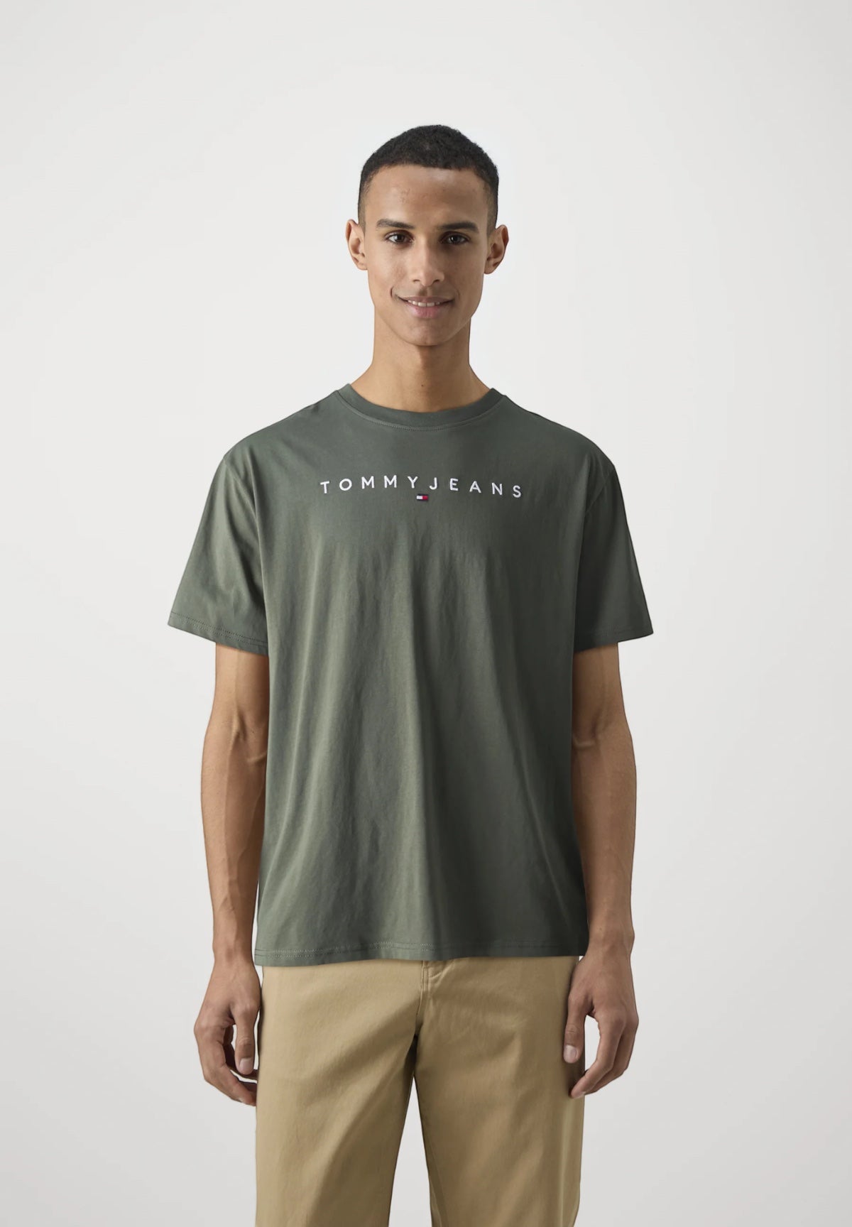 T-shirt con Stampa Tjm Reg Linear Logo DM0DM17993 Fatigue Green