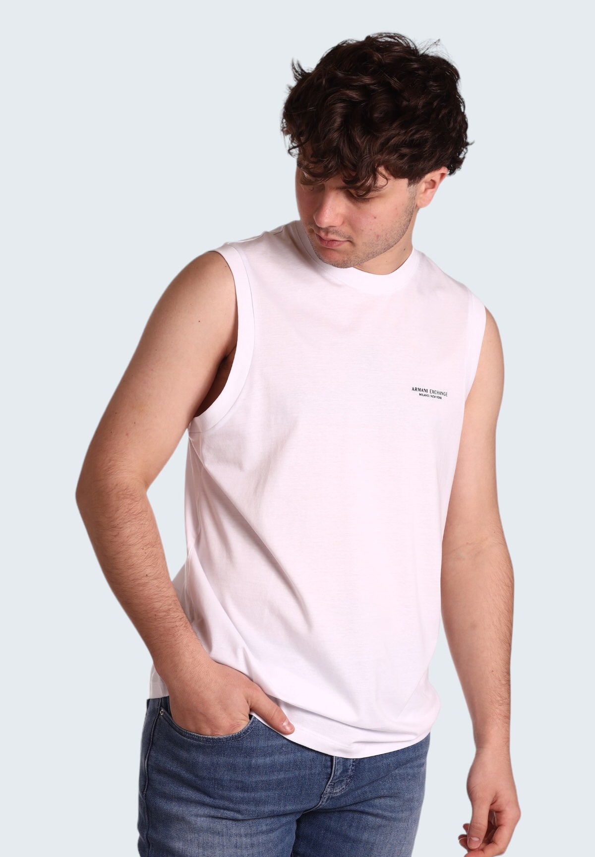 8nzh97 White tank top