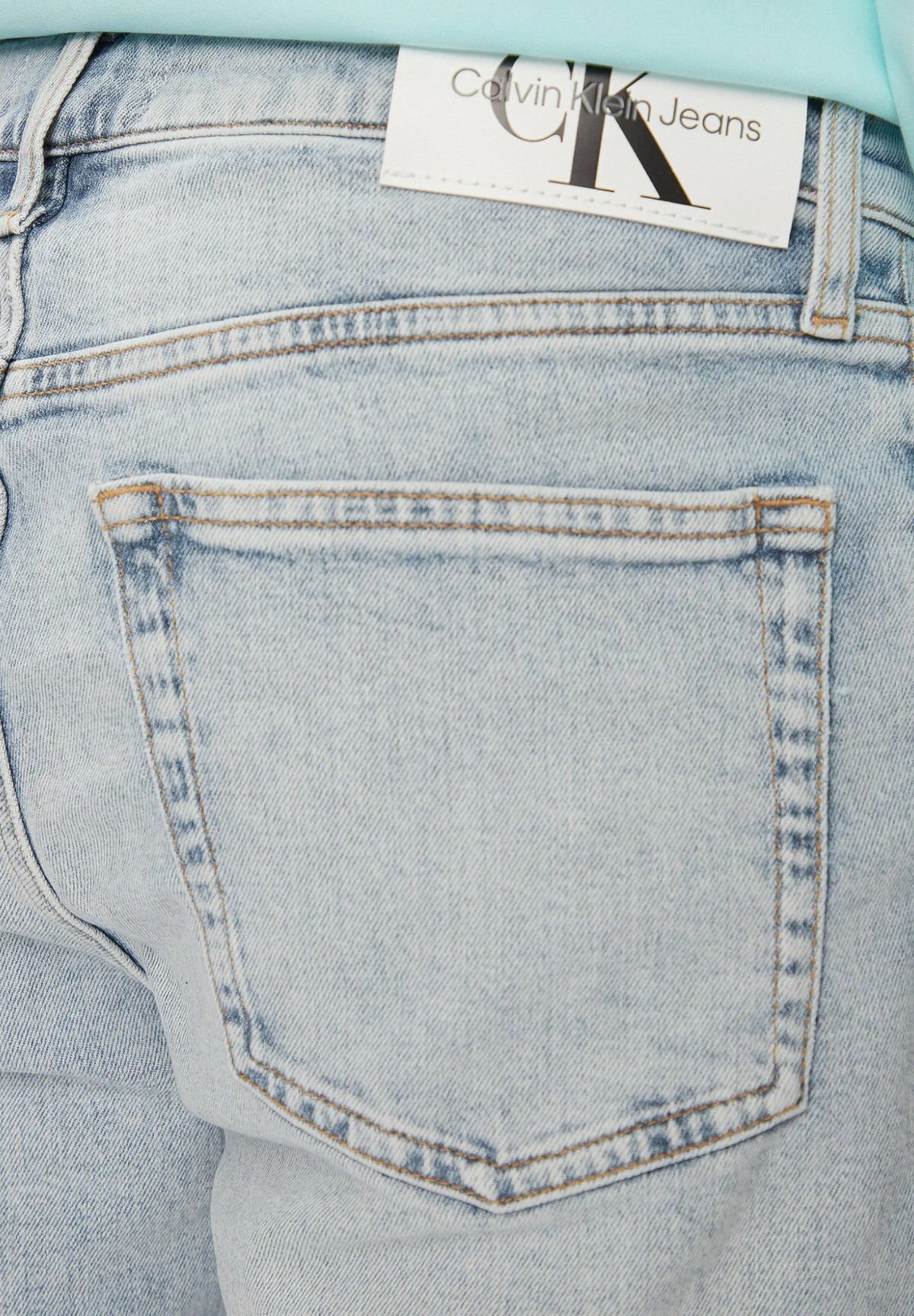 Bermuda J30j324871 Denim Light